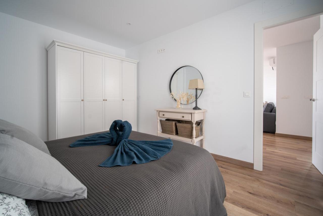 Freshly Renovated, Modern Penthouse Pueblo Evita! Benalmadena Bagian luar foto